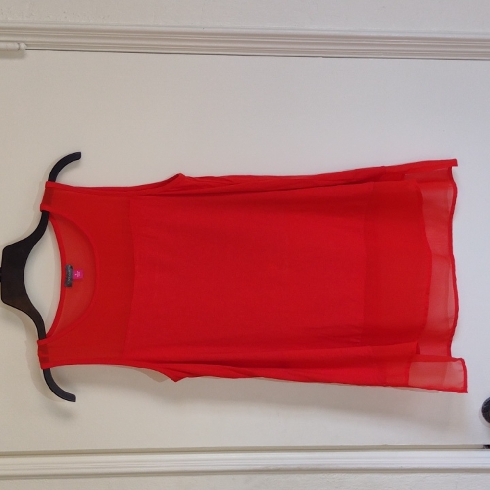 Vince Camuto Red Shear Accent Sleeveless Blouse